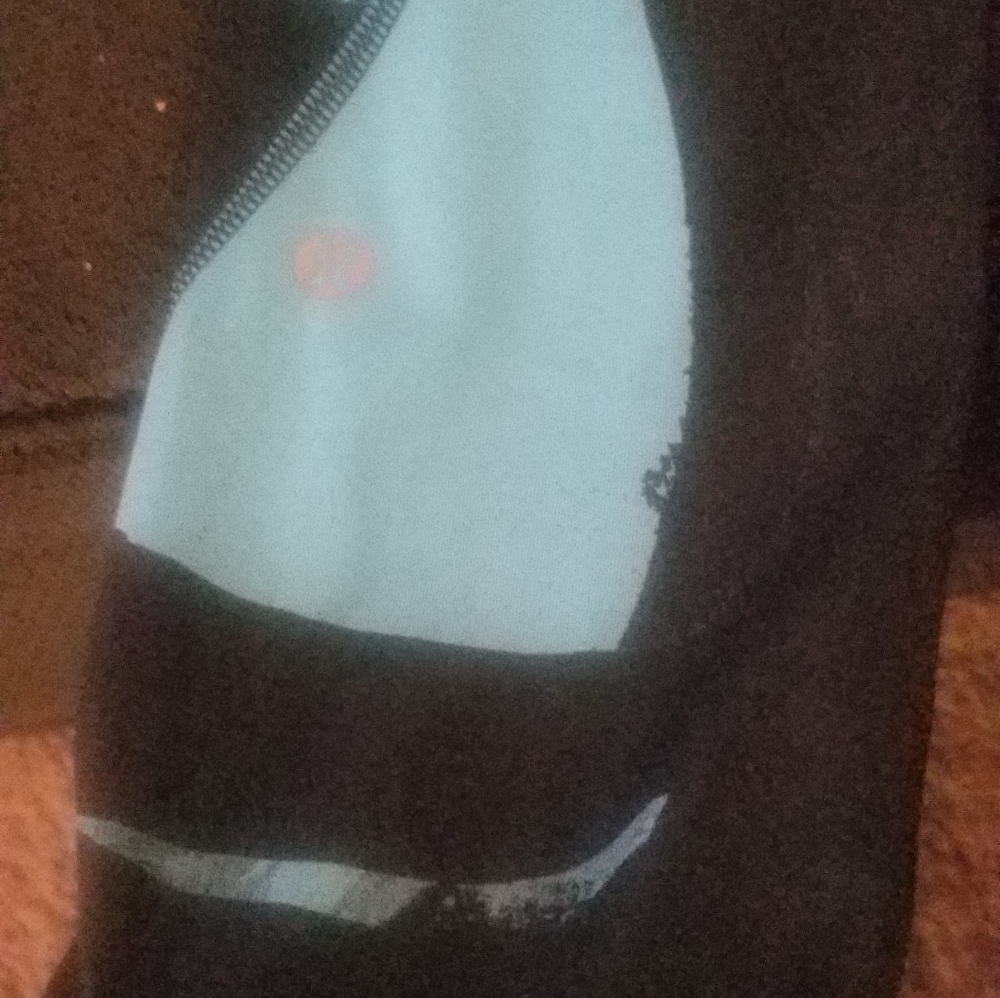 Lululemon - Picture 5 of 7